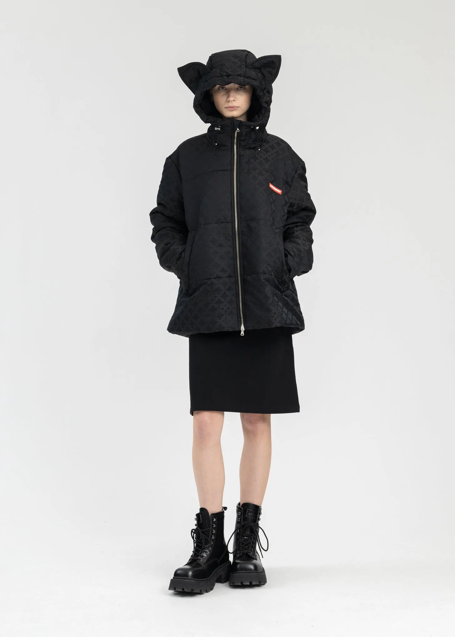 BLACK GENDER JACQUARD KITTY PUFFER JACKET