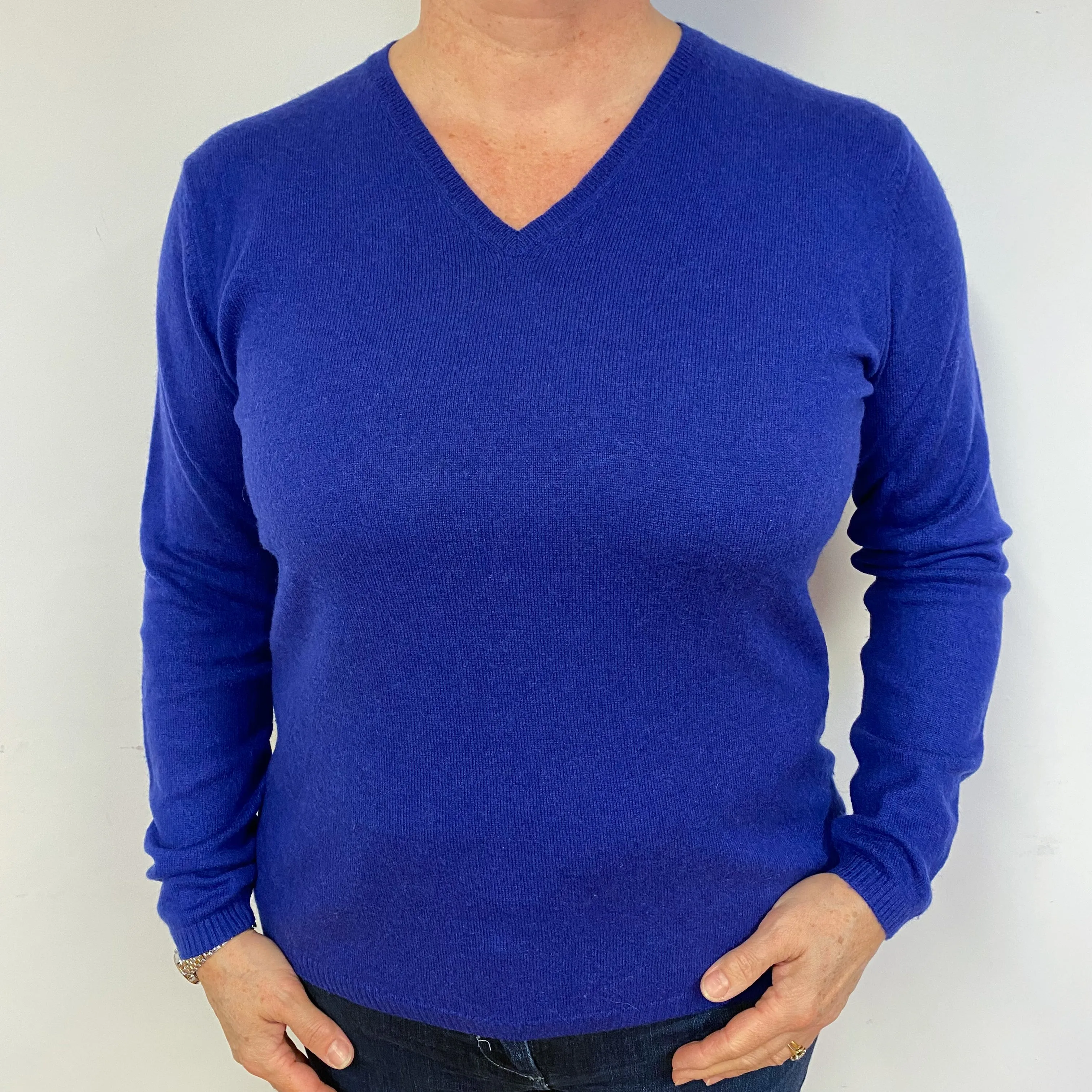 Indigo Blue Cashmere V-Neck Jumper Large.