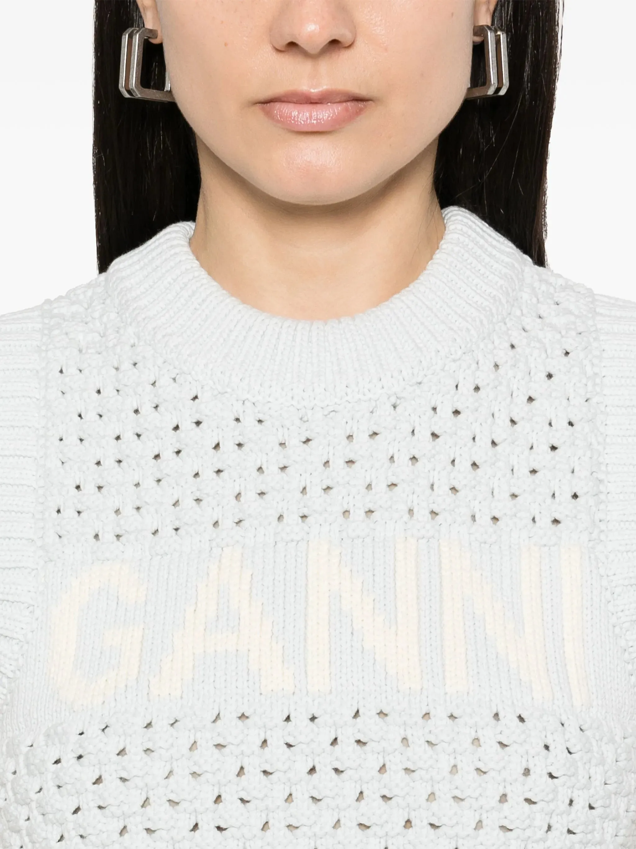 Knitted vest with logo