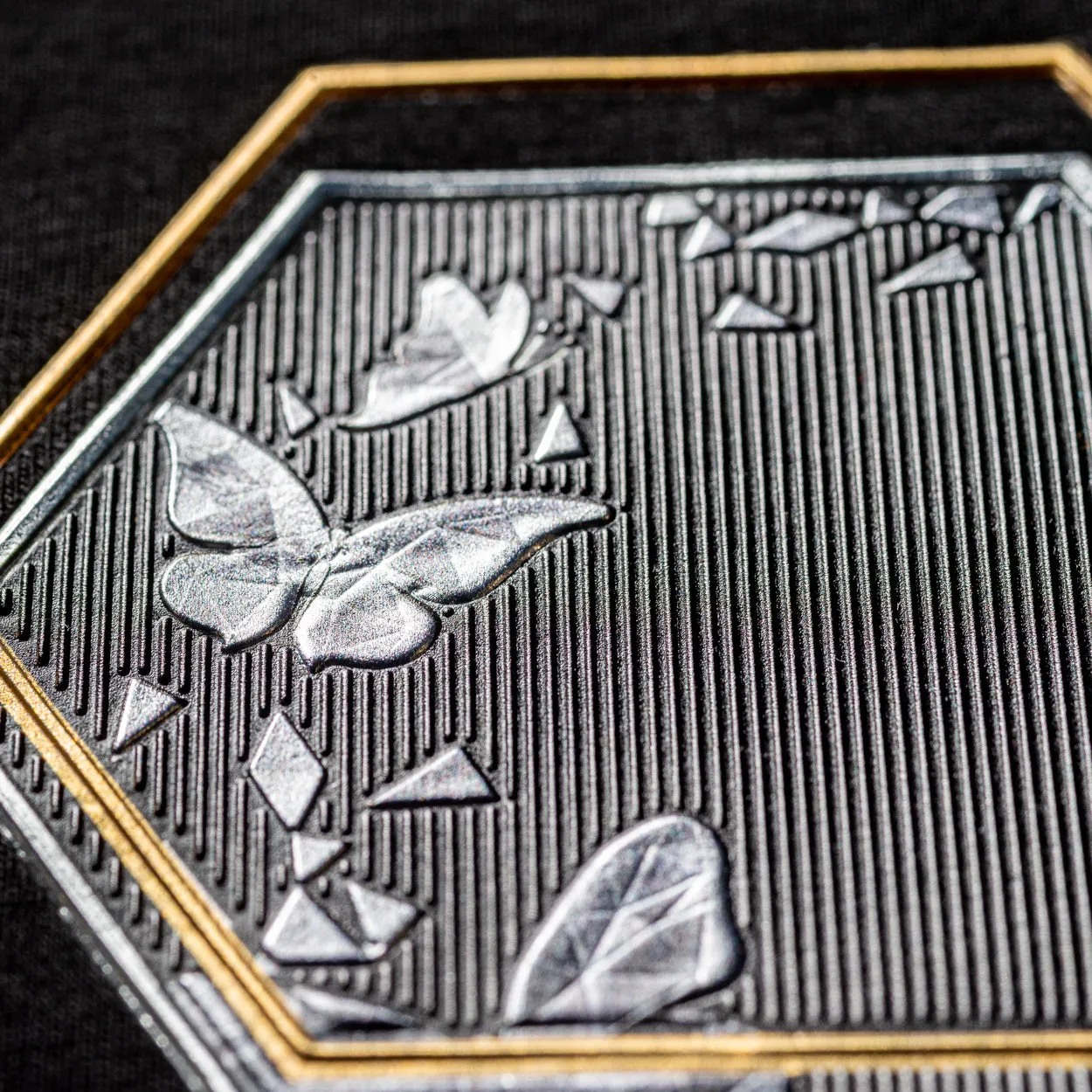 Mariposa 8X Street T-Shirt - Black