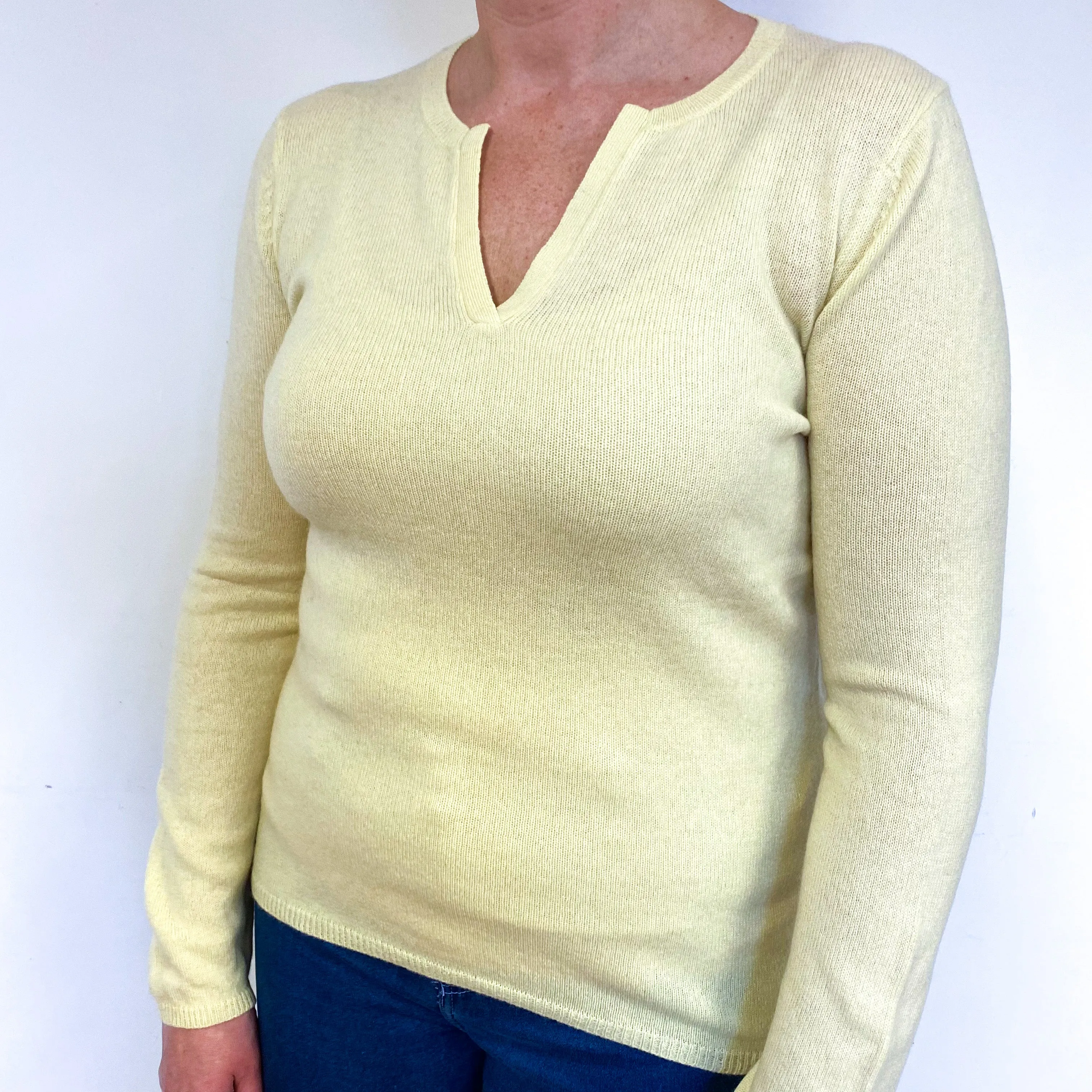 Primrose Yellow Cashmere Notch Neck Jumper Large
