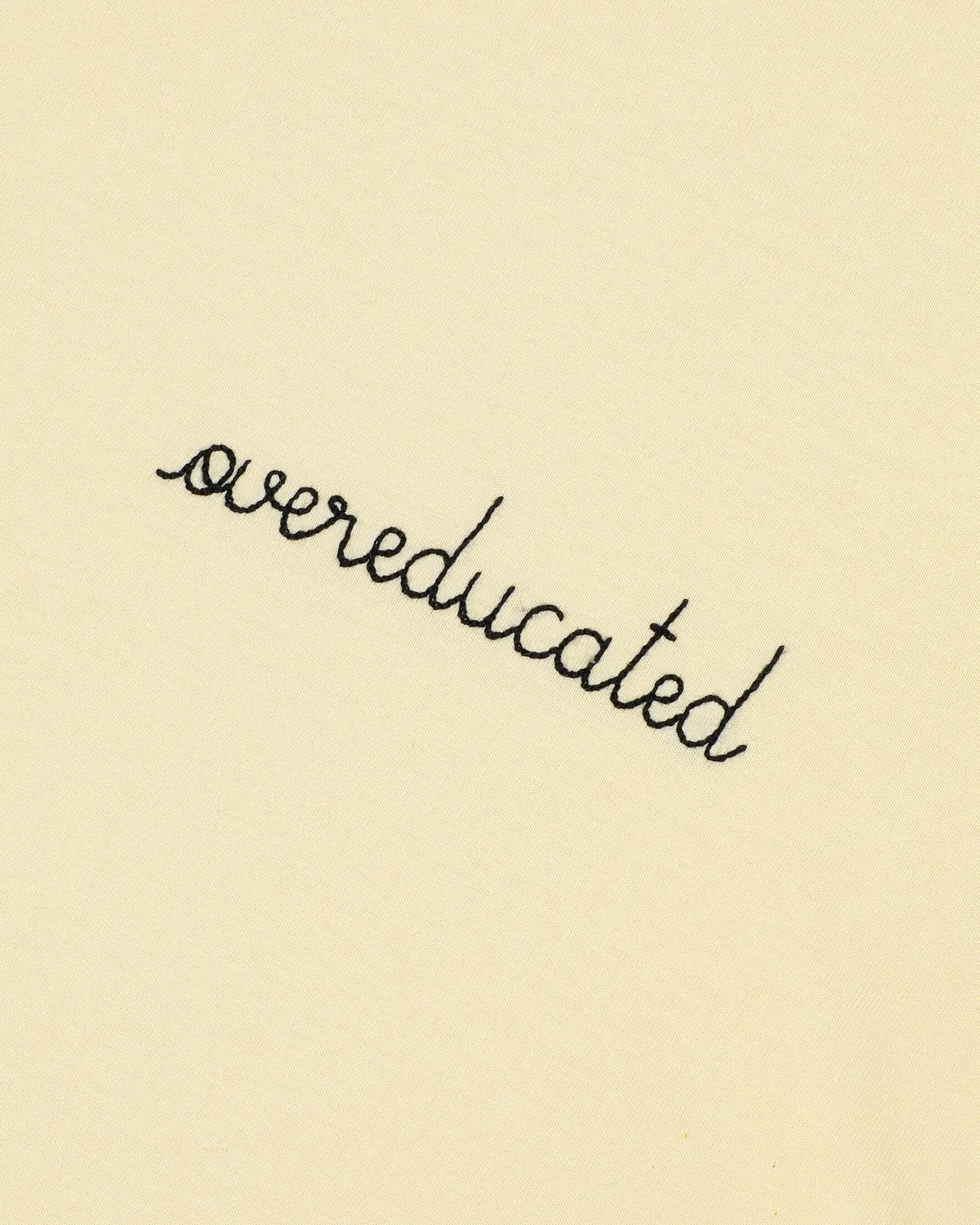 "Overeducated" poitou t-shirt