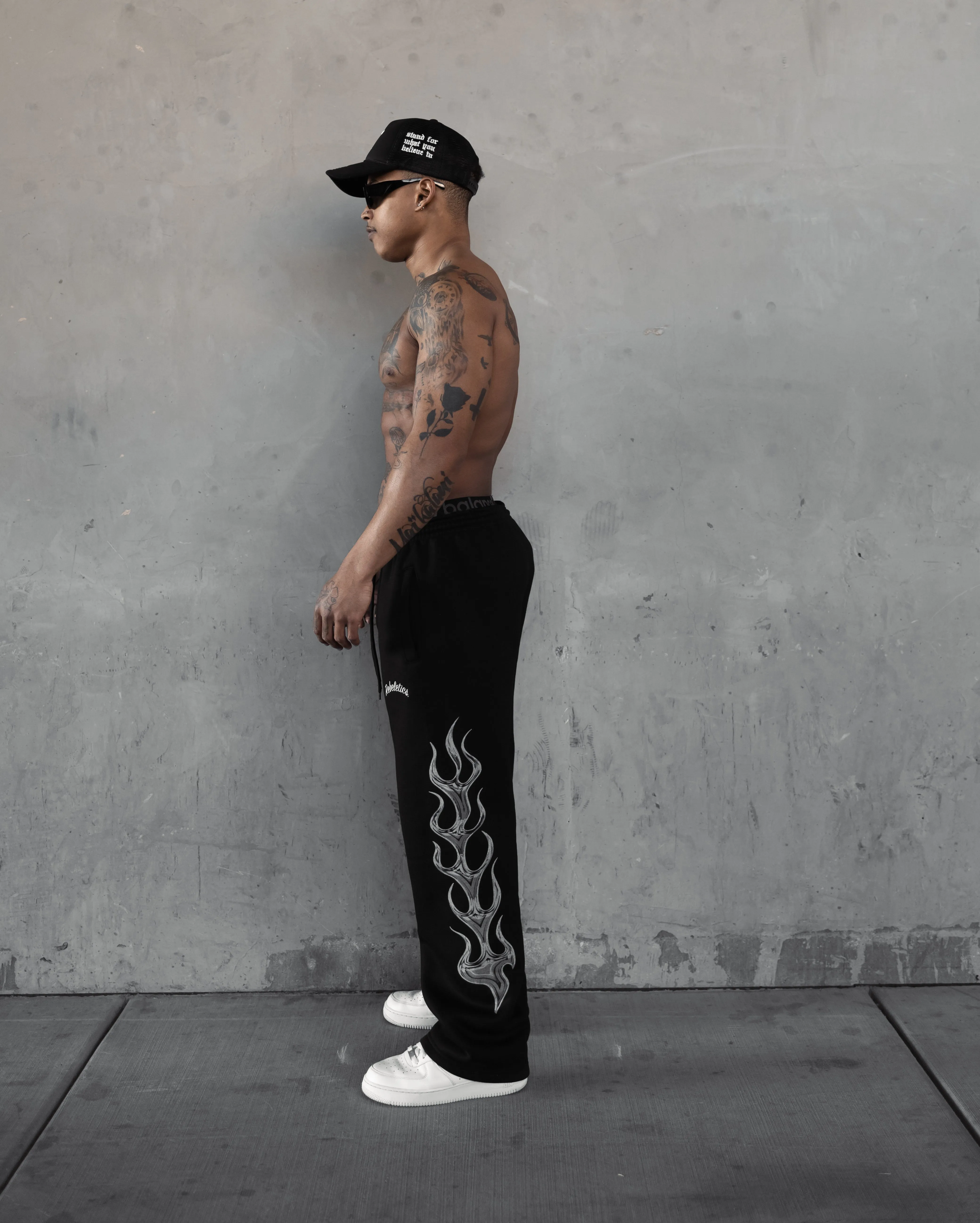 REBELETICS CHROME FLAME STRAIGHT LEG SWEATPANTS - BLACK