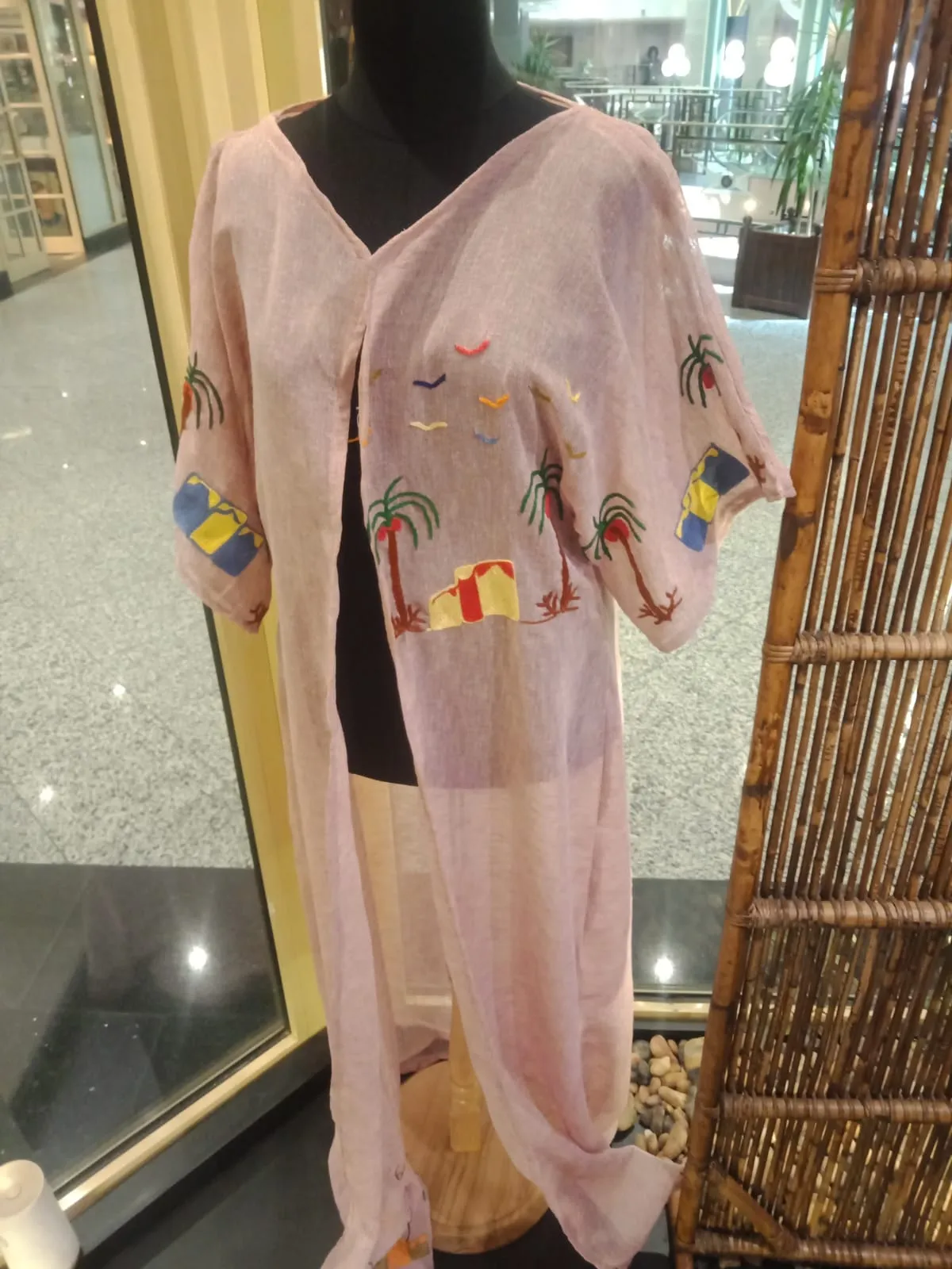 Tunic - Hand-made - Embroidered by hand
