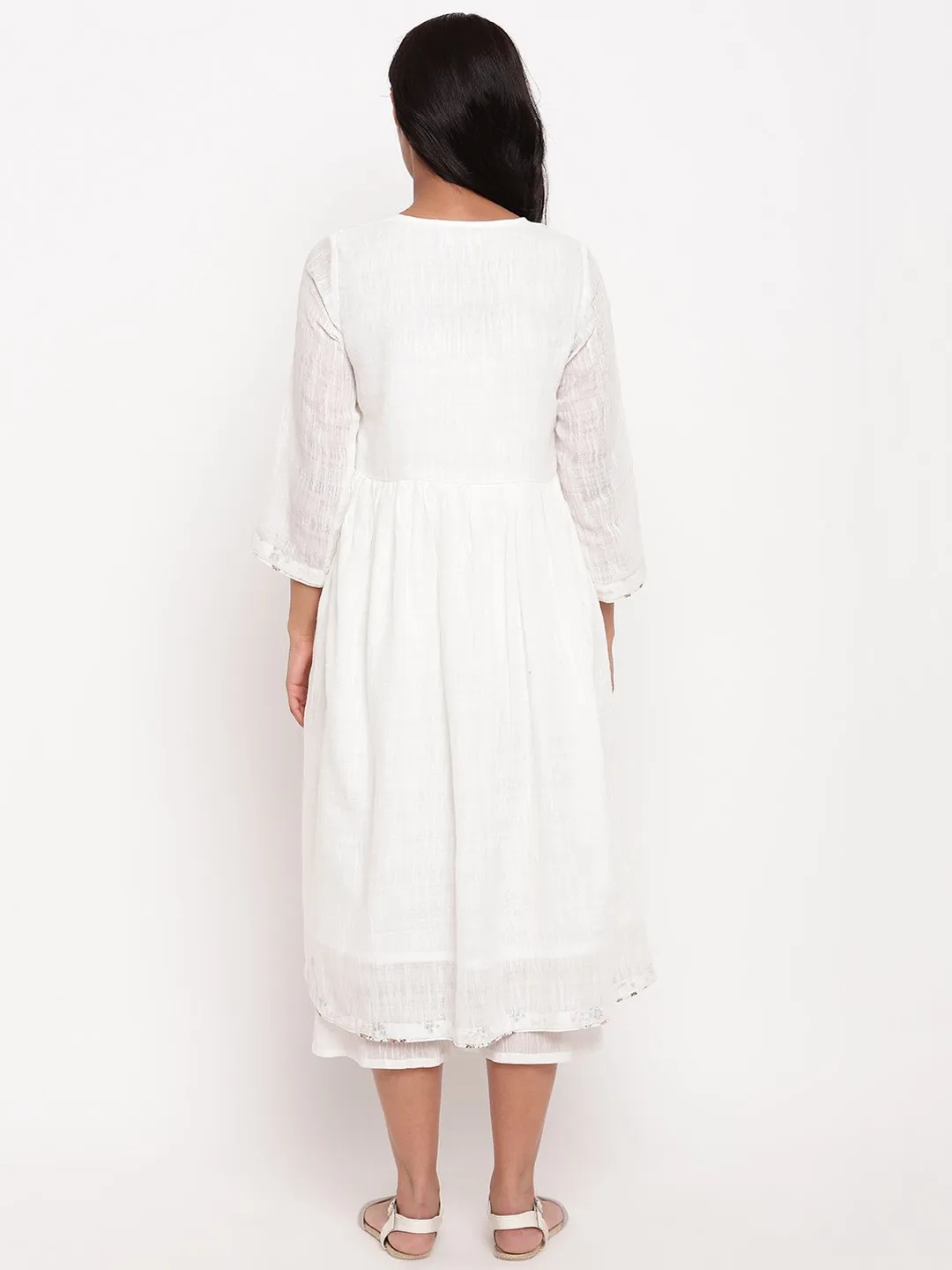 White Cotton Floral Detail Kurta